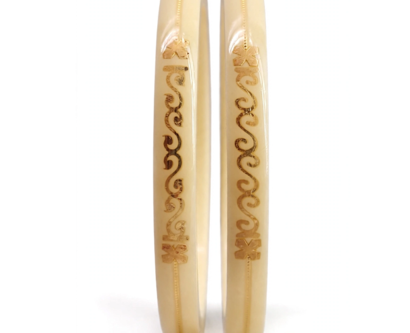 Gold Cream Shakha Bangles with Scrollwork